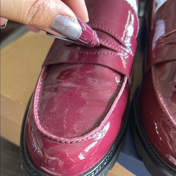 Stuart Weitzman Adrian Patent Maroon Cranberry Tassel Loafers 10.5 - Picture 5 of 7